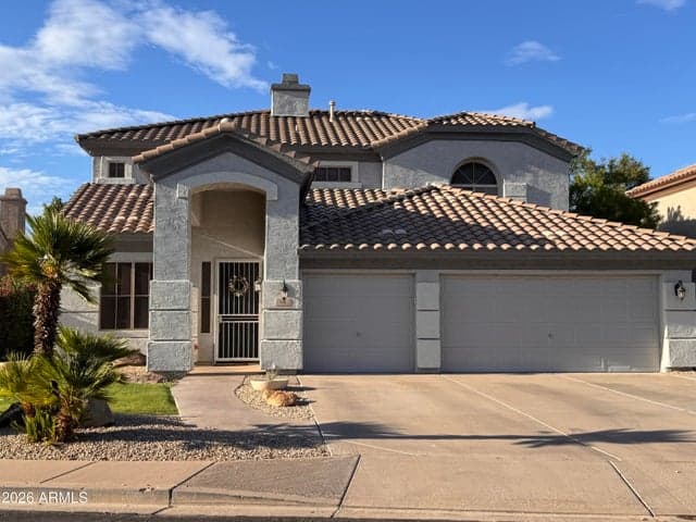 320 W LEAH Avenue, Gilbert, AZ