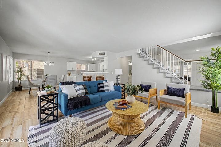495 W DOUGLAS Avenue, Gilbert, AZ