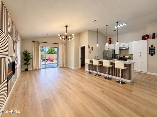 8930 W CUSTER Lane, Peoria, AZ