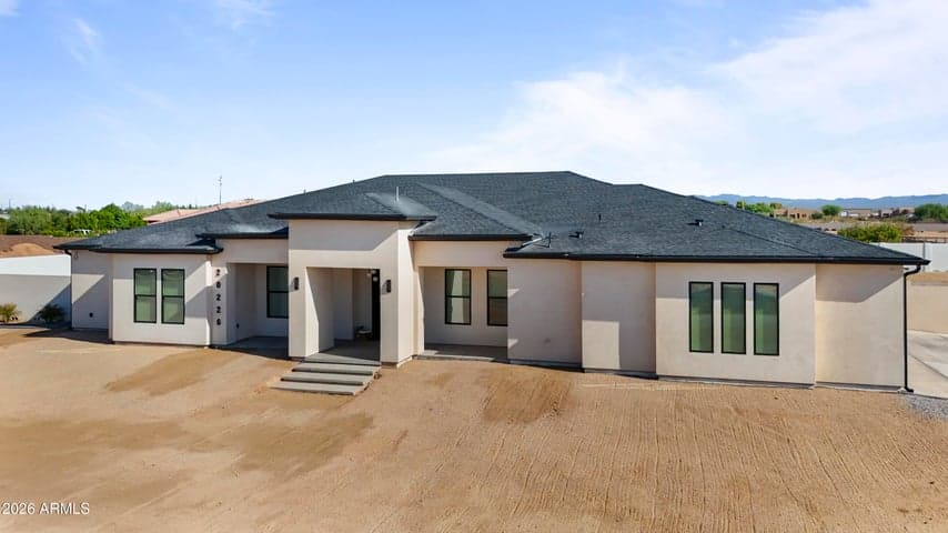 20226 W MADRE DEL ORO Drive, Wittmann, AZ