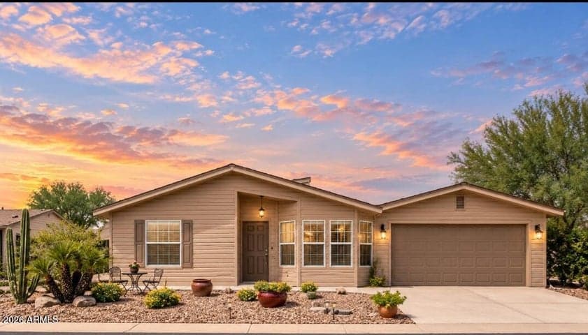 3301 S GOLDFIELD Road #1017, Apache Junction, AZ