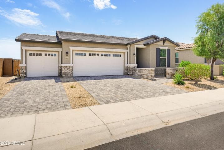 24215 W WHYMAN Avenue, Buckeye, AZ