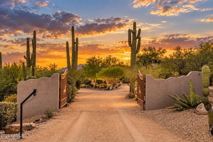 5905 E CIELO Run, Cave Creek, AZ