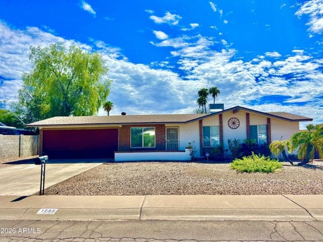 1735 W WAGONER Road, Phoenix, AZ
