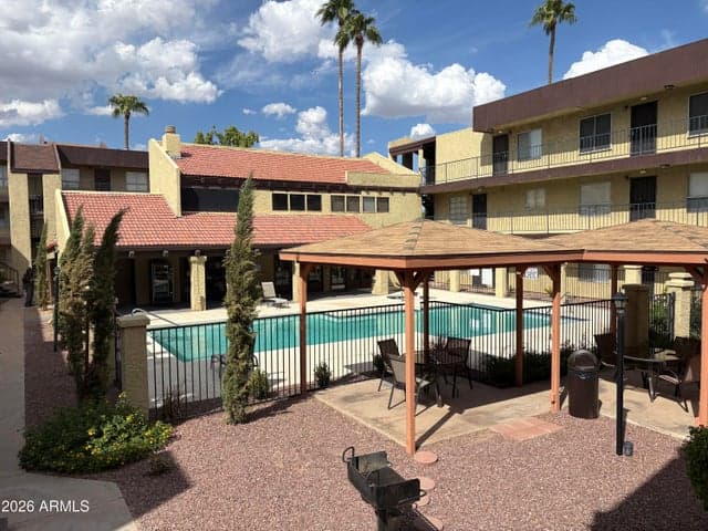 461 W Holmes Avenue #211, Mesa, AZ