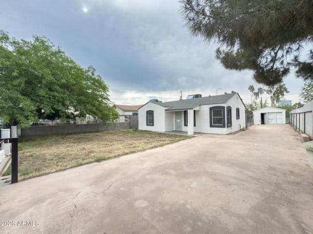 2517 E CULVER Street, Phoenix, AZ