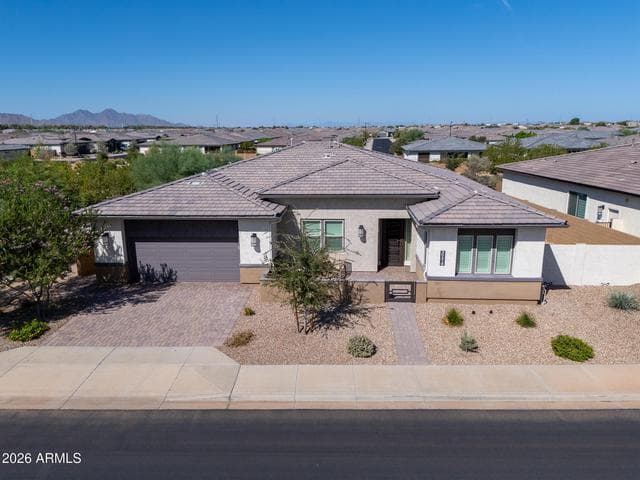 39318 N TRAJEN Place, San Tan Valley, AZ