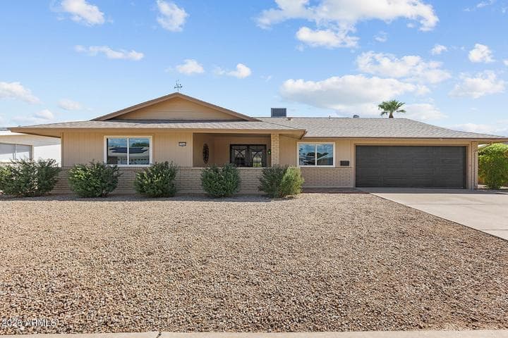 10944 W SARATOGA Circle, Sun City, AZ