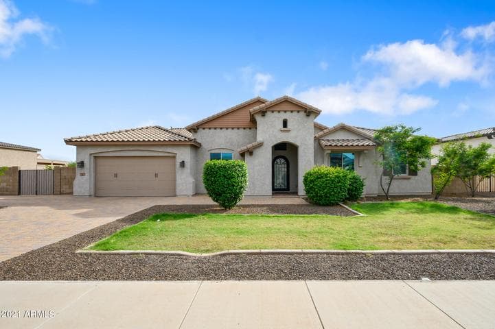 941 E Lowell Avenue, Gilbert, AZ