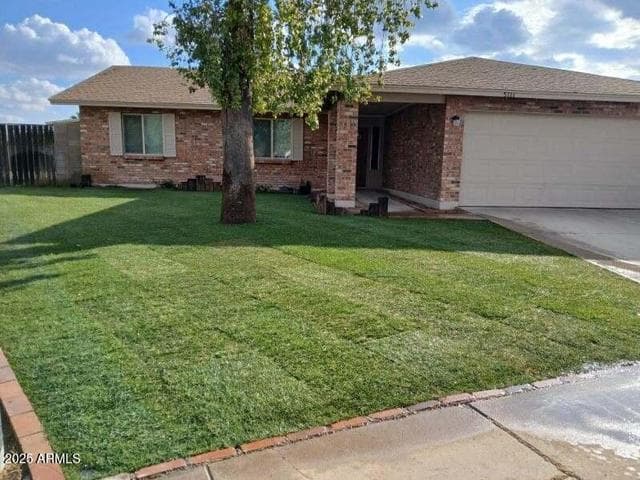 5111 W BEVERLY Lane, Glendale, AZ