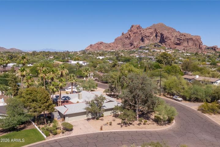 4140 E SAN MIGUEL Avenue, Phoenix, AZ
