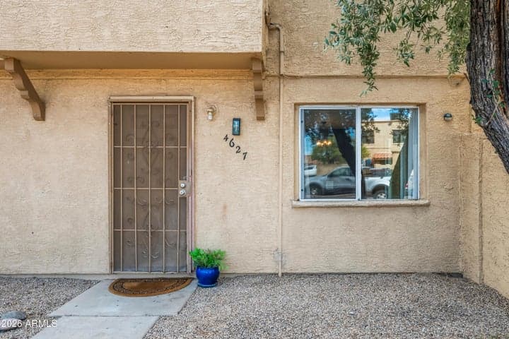 4627 E SOUTHGATE Avenue, Phoenix, AZ