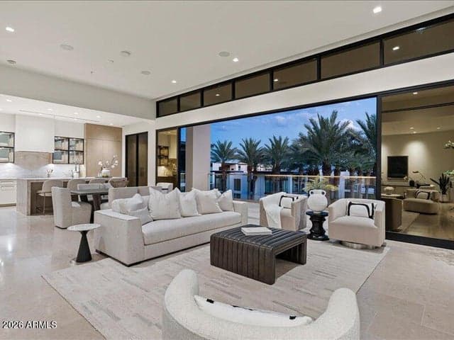 6587 N PALMERAIE Boulevard #3004, Paradise Valley, AZ