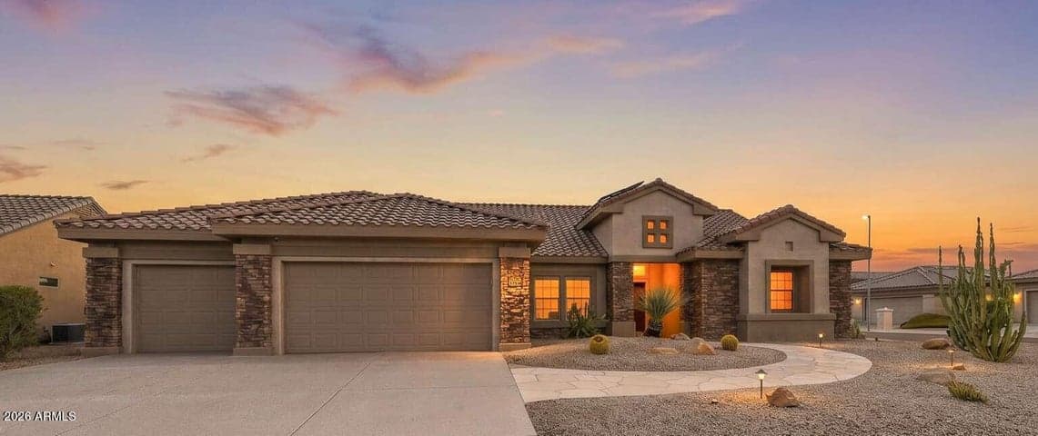 17514 N HORSESHOE Drive, Surprise, AZ