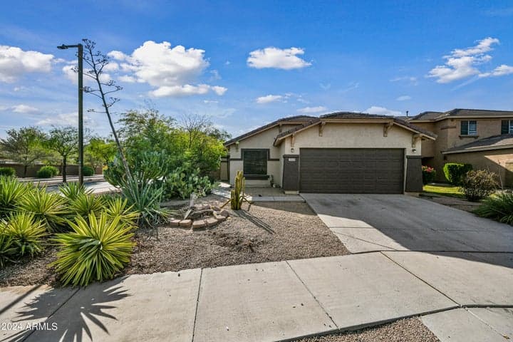 15110 N 140th Avenue, Surprise, AZ