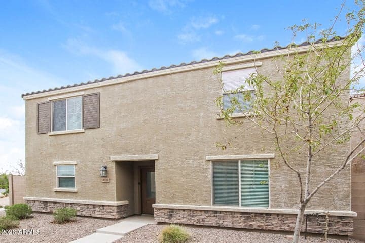 8223 W ODEUM Lane, Phoenix, AZ