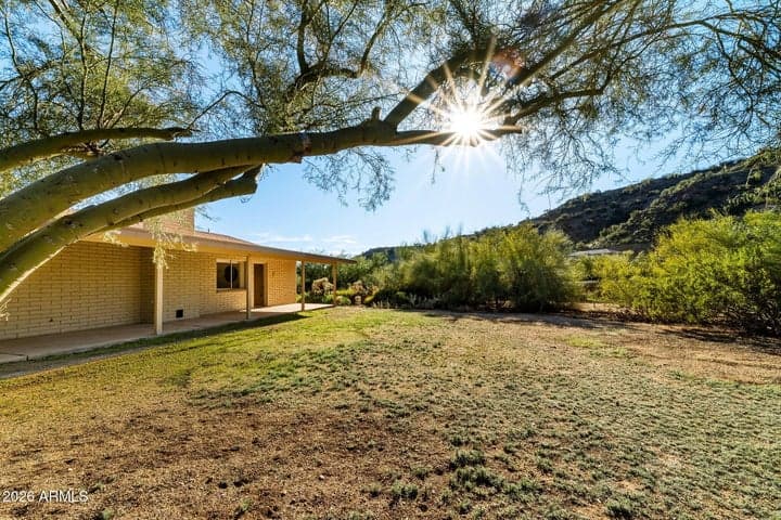 9004 E Grandview Drive, Mesa, AZ
