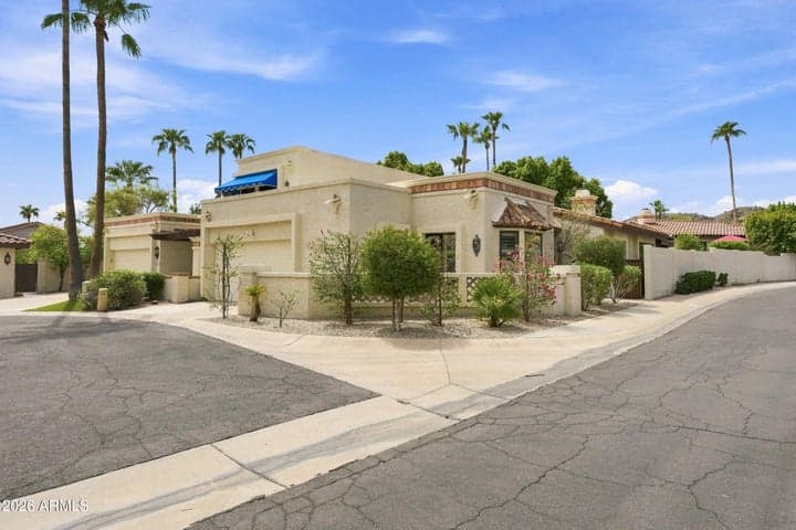 4615 E MONTE Way, Phoenix, AZ