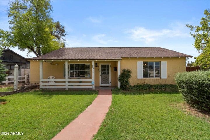 1833 E ROMA Avenue, Phoenix, AZ