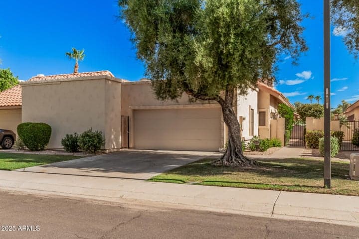 9635 E Sutton Drive, Scottsdale, AZ