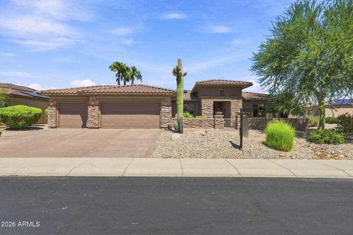 16904 W VILLAGIO Drive, Surprise, AZ