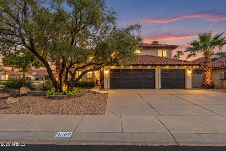 4509 E JANICE Way, Phoenix, AZ