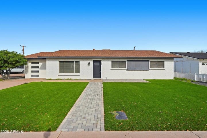 8626 E ROANOKE Avenue, Scottsdale, AZ