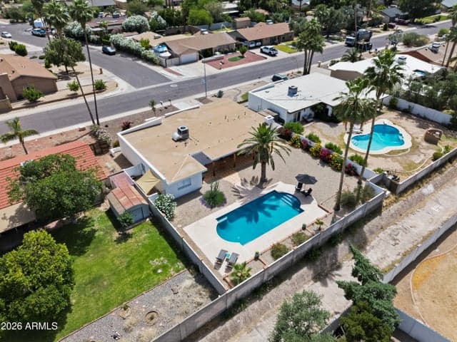 202 E SHARON Avenue, Phoenix, AZ