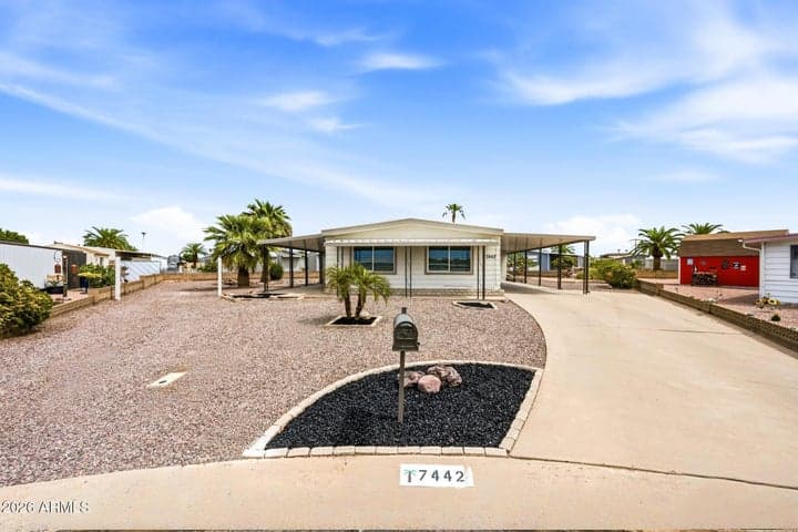 7442 E BOSAGA Way, Mesa, AZ