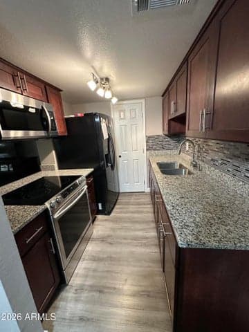 4056 W PALOMINO Road, Phoenix, AZ