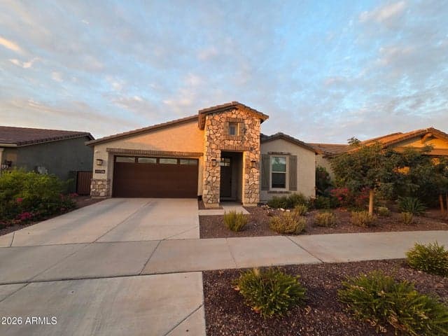 19947 W EXETER Boulevard, Litchfield Park, AZ