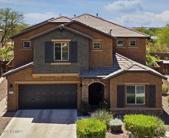 1105 W SPUR Drive, Phoenix, AZ