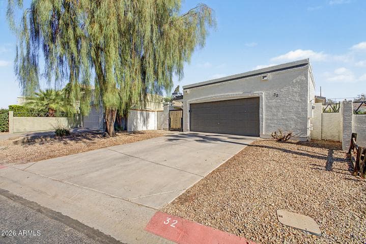 619 E JENSEN Street #32, Mesa, AZ