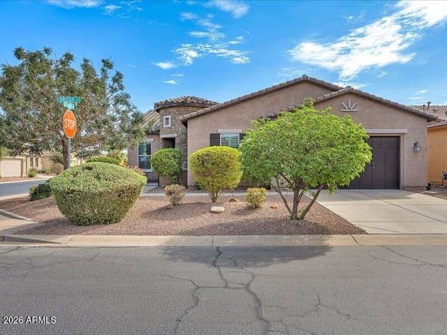 19731 N BRIDGE Court, Maricopa, AZ