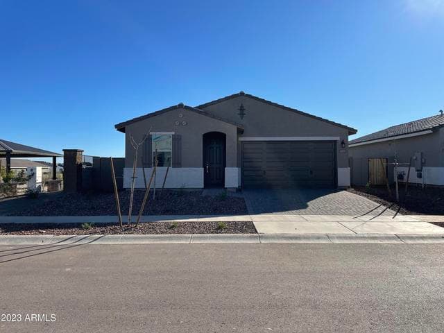 17401 W RED FOX Road, Surprise, AZ