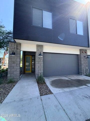 3900 N 30th Street #1, Phoenix, AZ