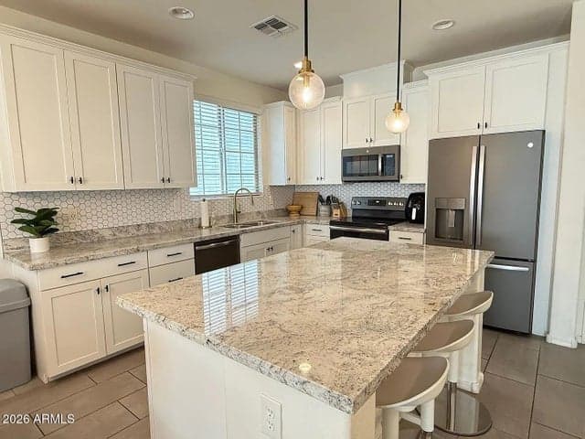 2658 S Harmony Avenue, Gilbert, AZ