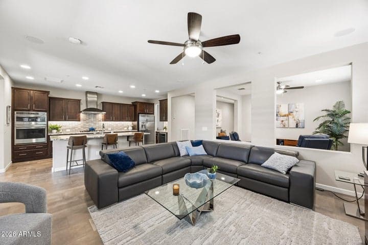 13335 W MILTON Drive, Peoria, AZ