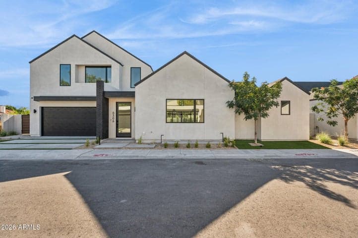 6306 N 10TH Drive, Phoenix, AZ