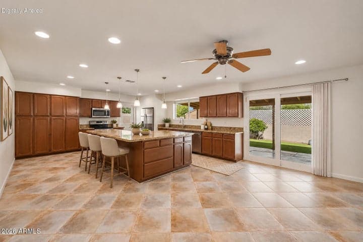 13041 N 28TH Street, Phoenix, AZ