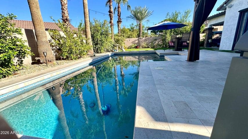 3927 S HOLLYHOCK Place, Chandler, AZ