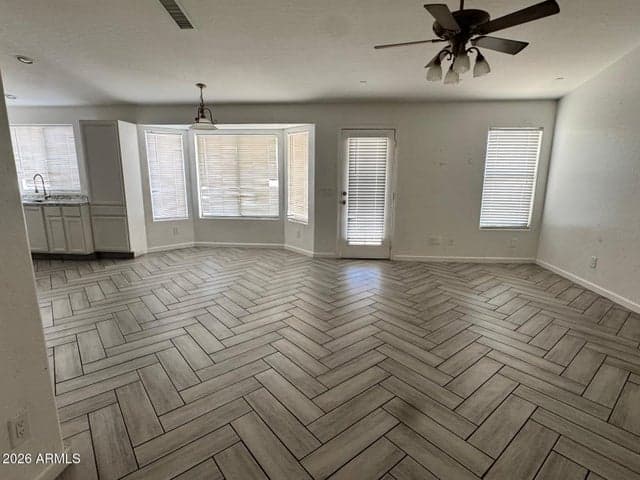 8537 W VIRGINIA Avenue, Phoenix, AZ