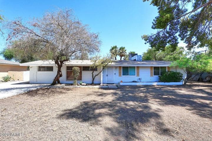 6151 N 9th Avenue, Phoenix, AZ