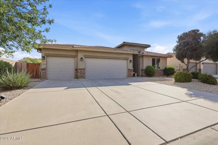 916 W JERSEY Way, San Tan Valley, AZ