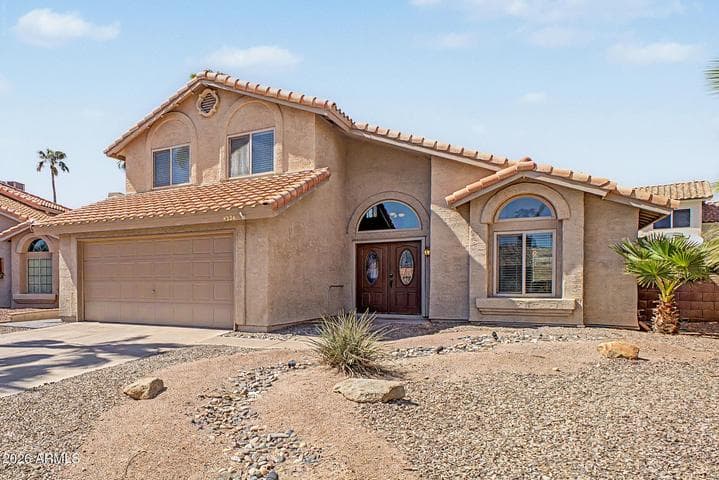 4224 E AMBERWOOD Drive, Phoenix, AZ