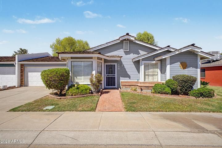130 E CAMPO BELLO Drive, Phoenix, AZ