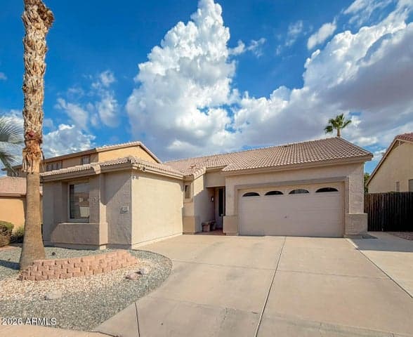 203 W CEDAR Drive, Chandler, AZ
