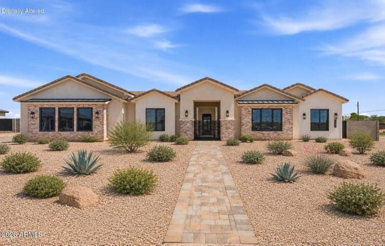 608 E Leisure Lane, Phoenix, AZ