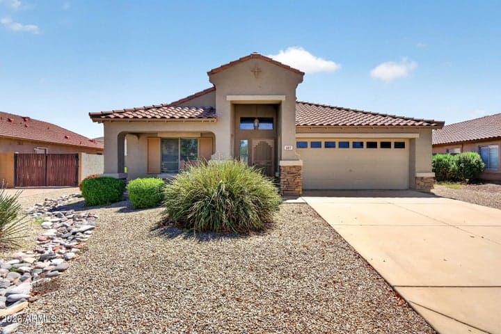 687 E PALOMINO Way, San Tan Valley, AZ