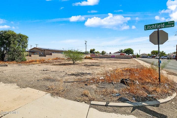 6305 N LITCHFIELD Road #142, Litchfield Park, AZ